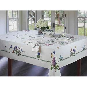 Charming Floral Embroidered Tablecloth 60x102